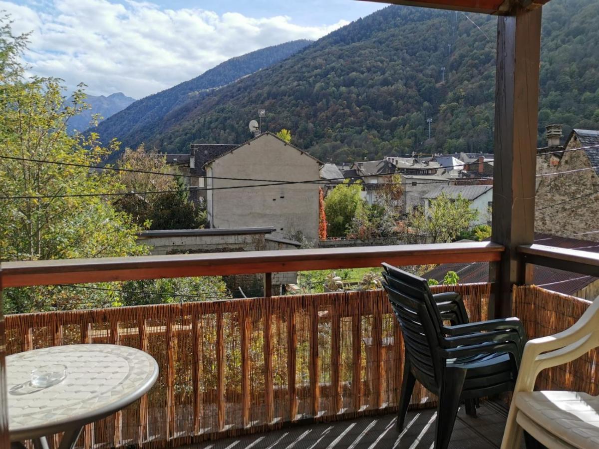 Beau T3 Place Parking, Vue Degagee Proche Centre Bagnères-de-Luchon Kültér fotó